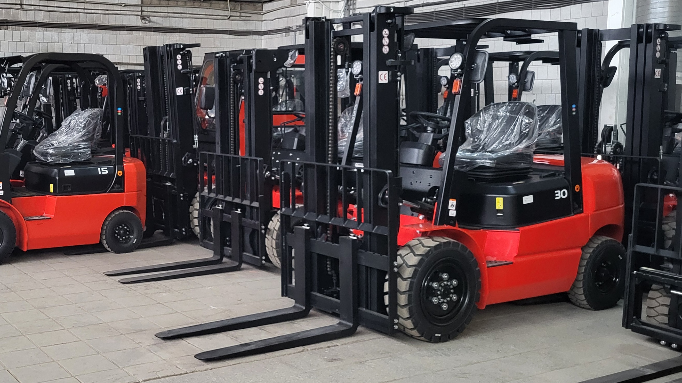 Тест-драйв складской техники на нашем складе в Коломне